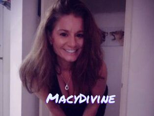 Macy_Divine Rencontre Mature